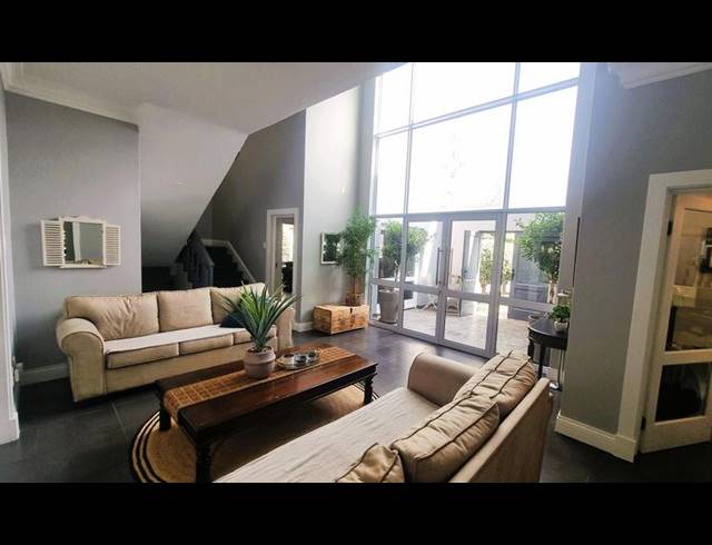 4 BEDROOM HOUSE FOR SALE IN MIDFIELD ESTATE